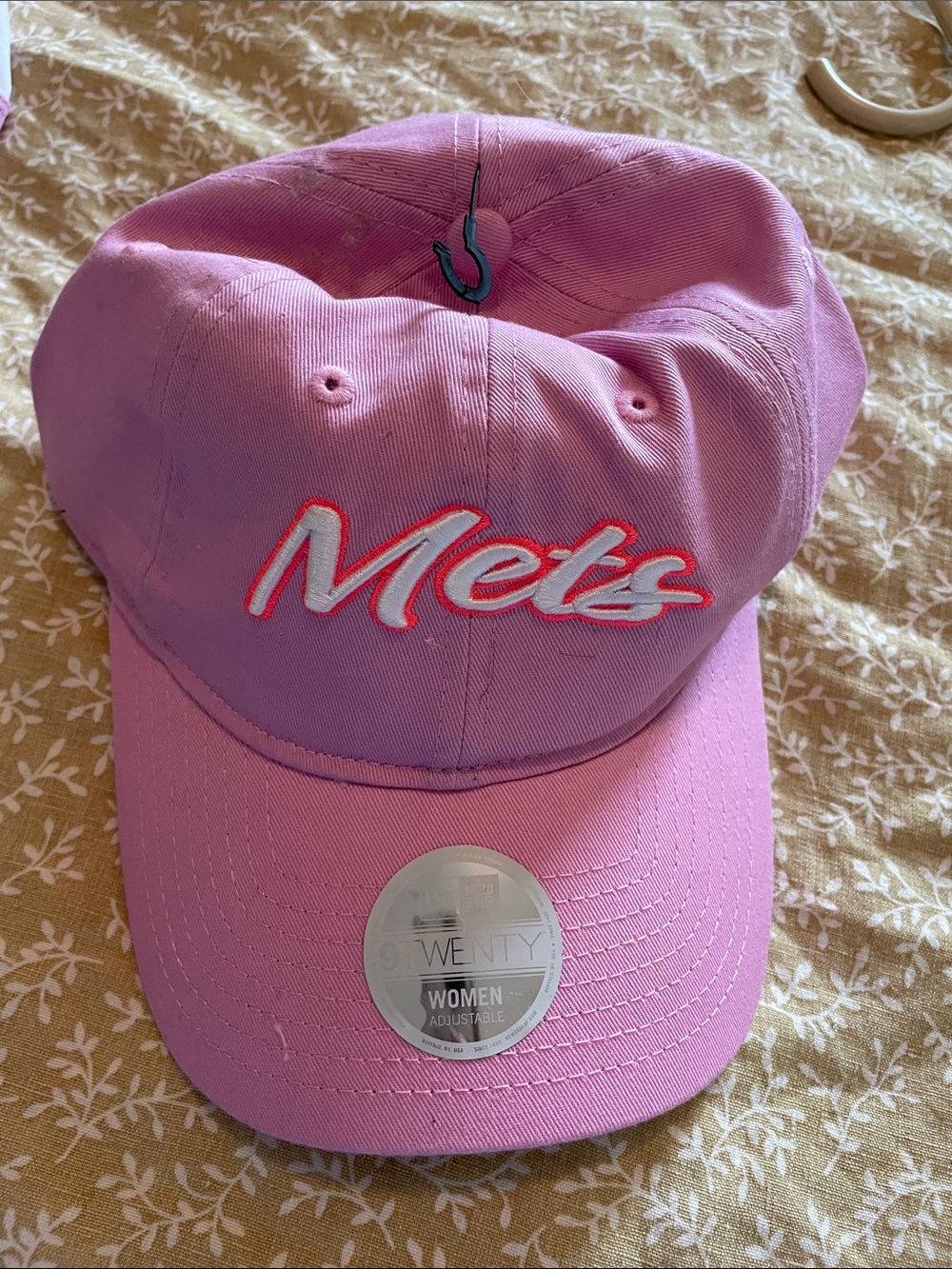 MLB Mets Pink Baseball Cap for Women